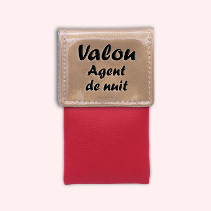Two-tone pouch with gold flap