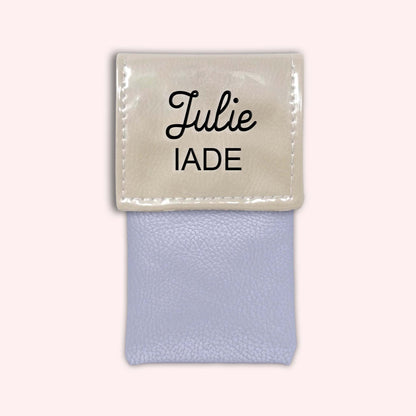 Mastic two-tone flap pouch