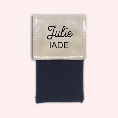 Mastic two-tone flap pouch