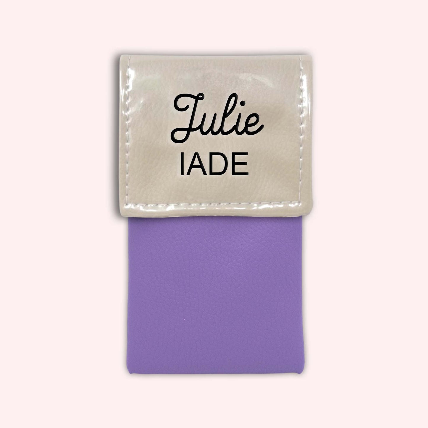 Mastic two-tone flap pouch