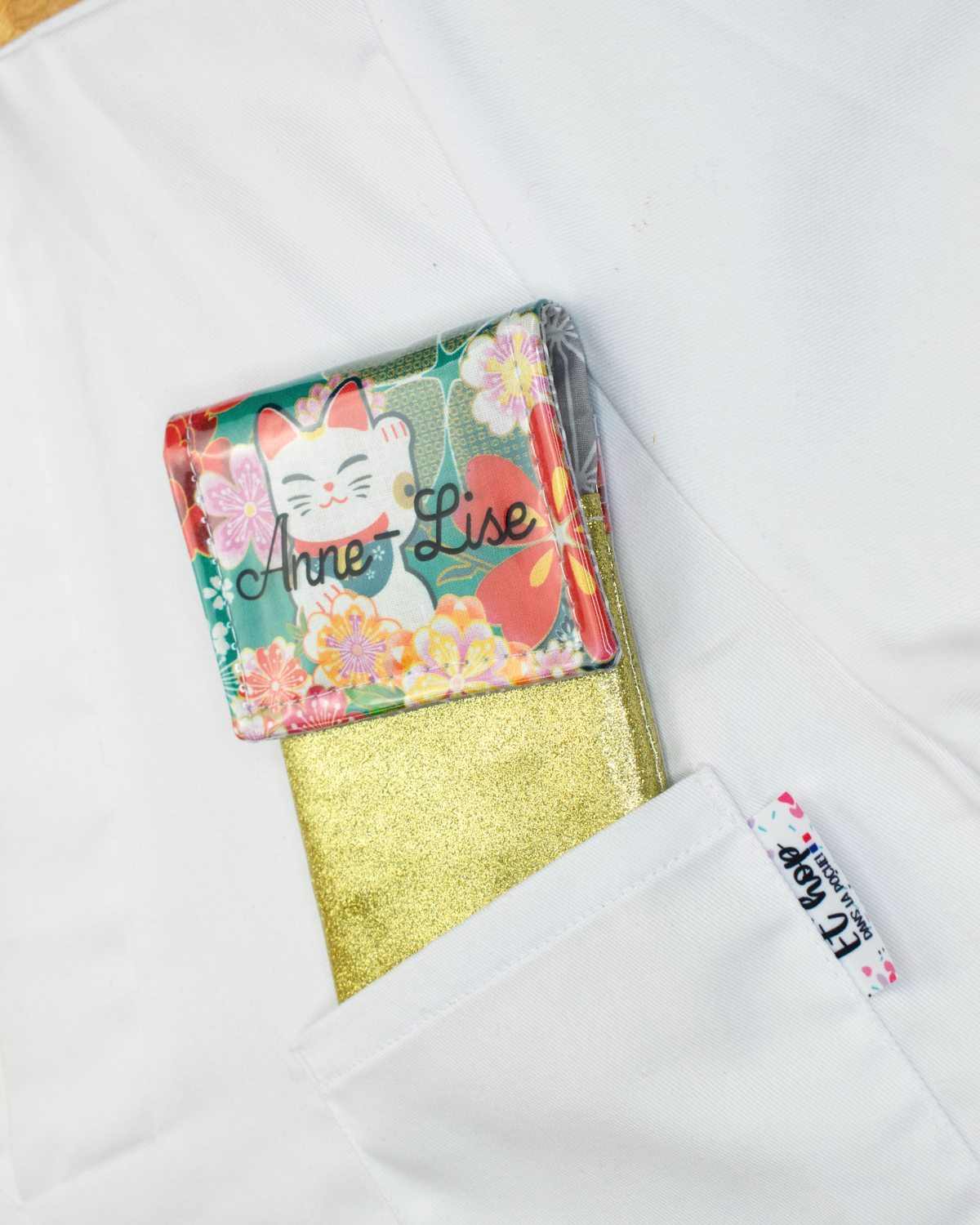 Maneki Cat Magnetic Pouch