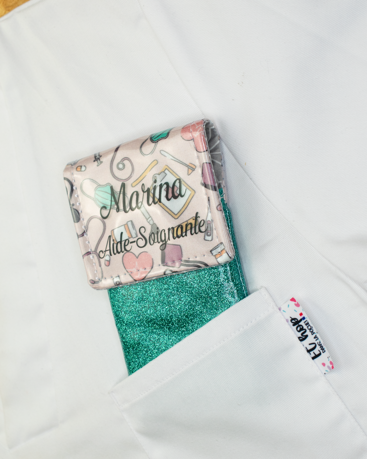 Pink Medical Magnetic Pouch