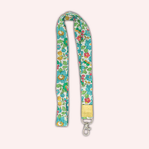 Liberty Betsy Mint Choker